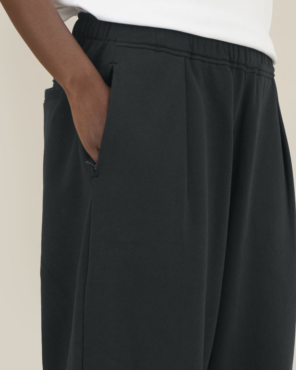 front__Black